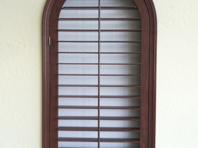 shutter type stained 28 819x1024 640x480 c