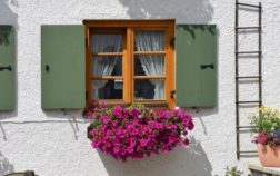 window-shutters-in-Mountain-View-CA-624x358